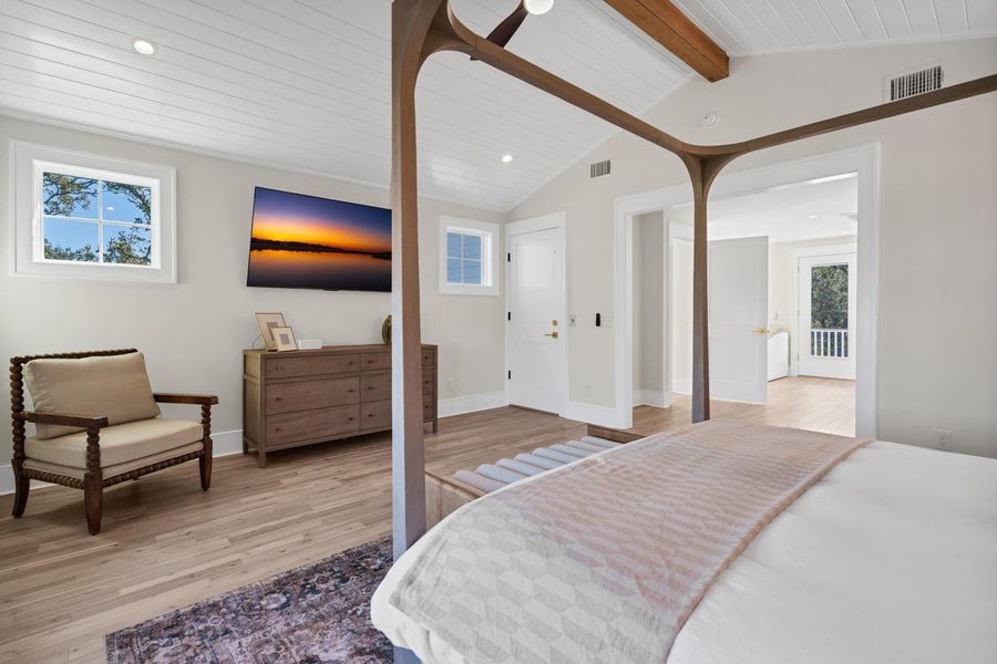 Furnished interior view inside a new home in , Edisto Island (Image 46). Furnished interior view inside a new home in , Edisto Island (Image 46).