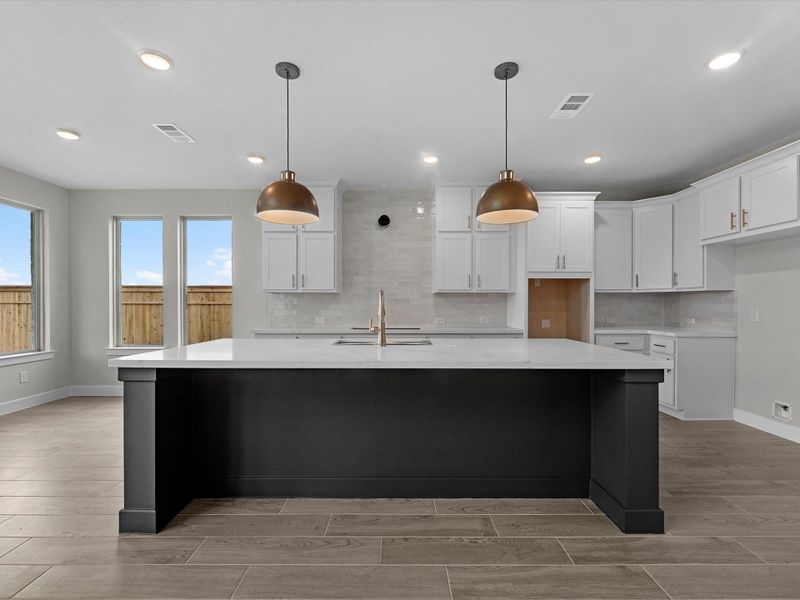 Representative image. Features, selections and colors may vary.