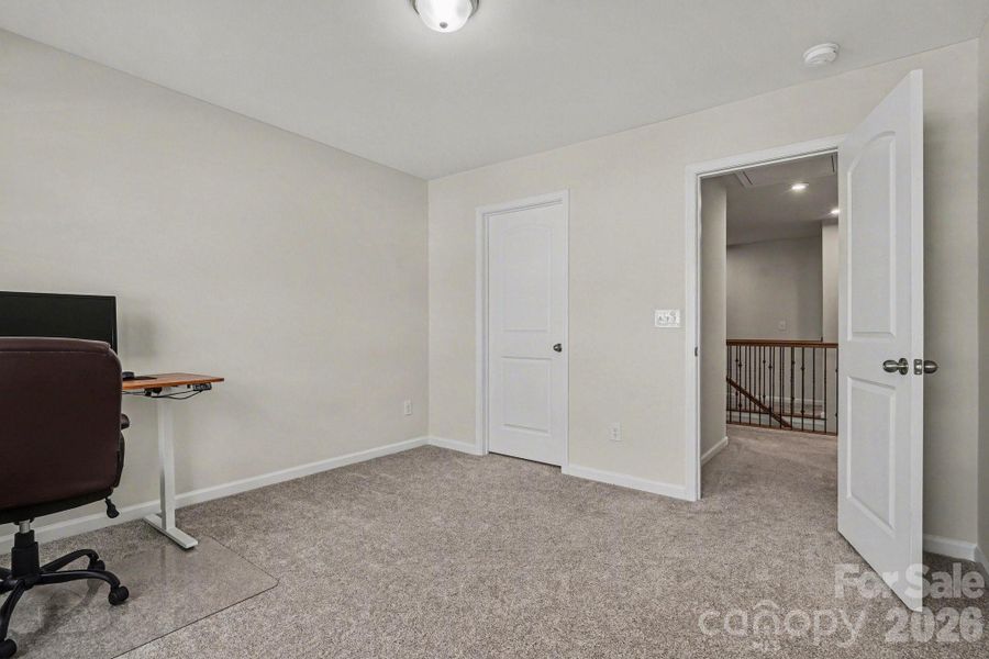 Spacious, unfurnished interior of a new home in Northfield Crossing, Charlotte (Image 25).