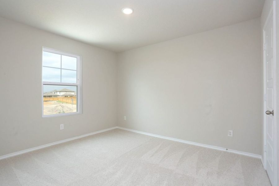 Representative unfurnished interior of a home built from the Parker Colony At Pinehurst by Brohn Homes in Colony at Pinehurst, Pinehurst (Image 26).