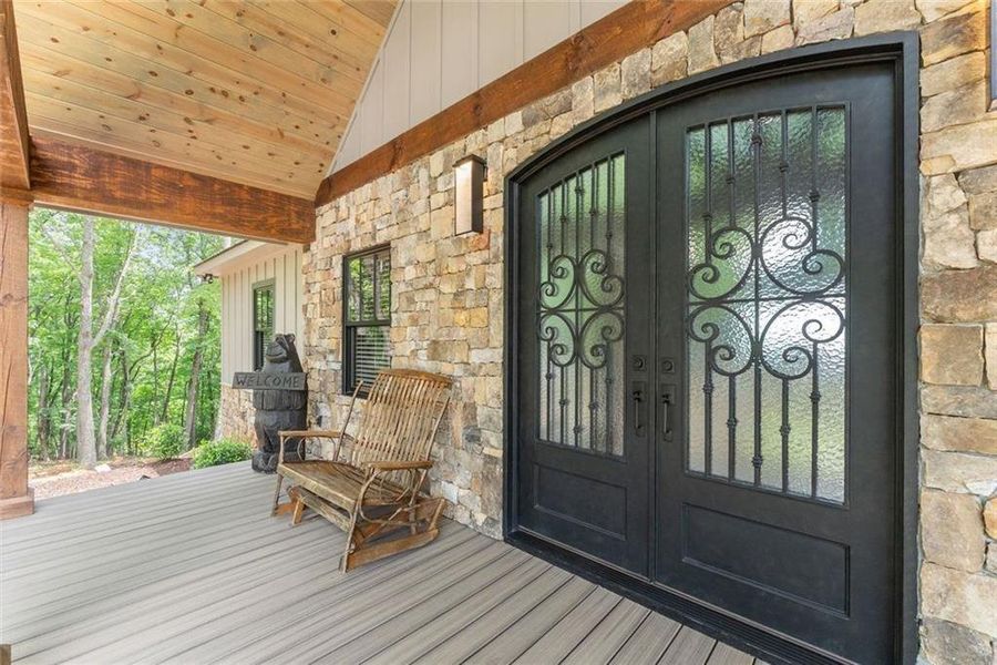 Exterior details and patio area of a home in , Cleveland (Image 39).