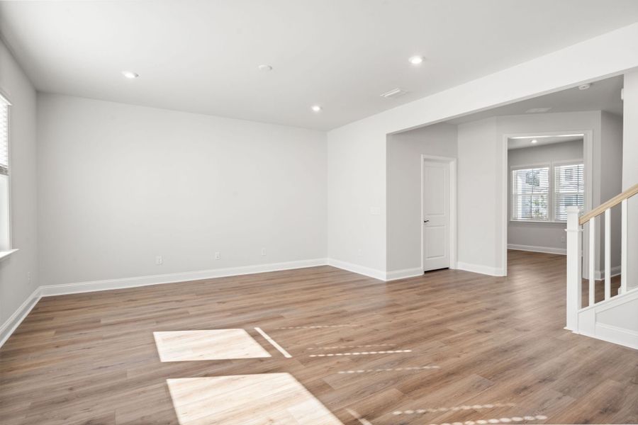 Spacious, unfurnished interior of a new home in Salem Bay, Beaufort (Image 33).