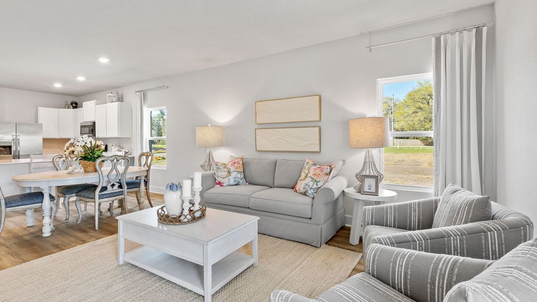 Furnished interior view inside a new home in Colonial East, Panama City Beach (Image 11).