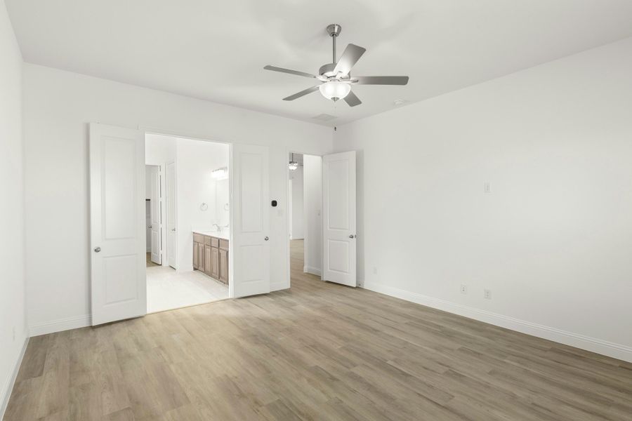 Spacious, unfurnished interior of a new home in Ridge Park Estates, Royse City (Image 21). Spacious, unfurnished interior of a new home in Ridge Park Estates, Royse City (Image 21).