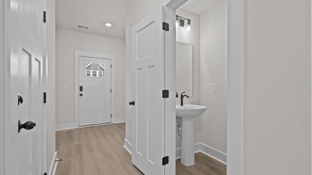 Furnished interior view inside a new home in Ransdell Pointe, Spartanburg (Image 6).