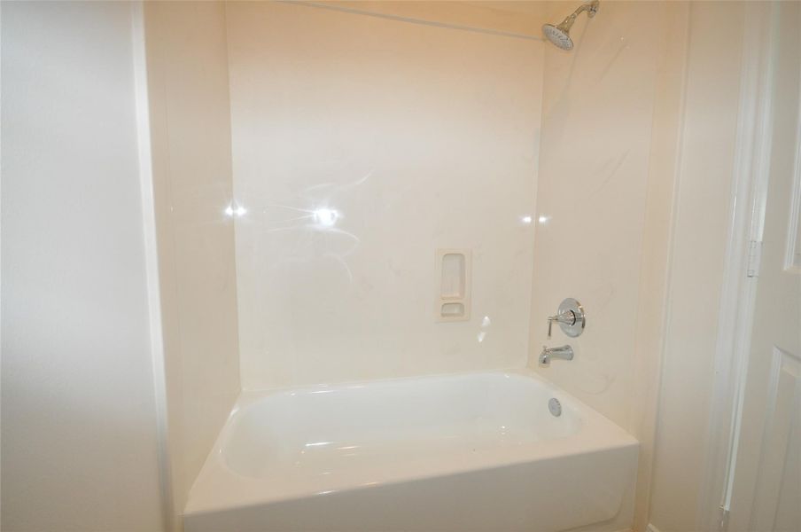 Close-up of interior finishes inside a home in Pedregal, League City (Image 19).