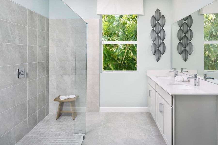 WEB Biscayne Owners Bath by RHP