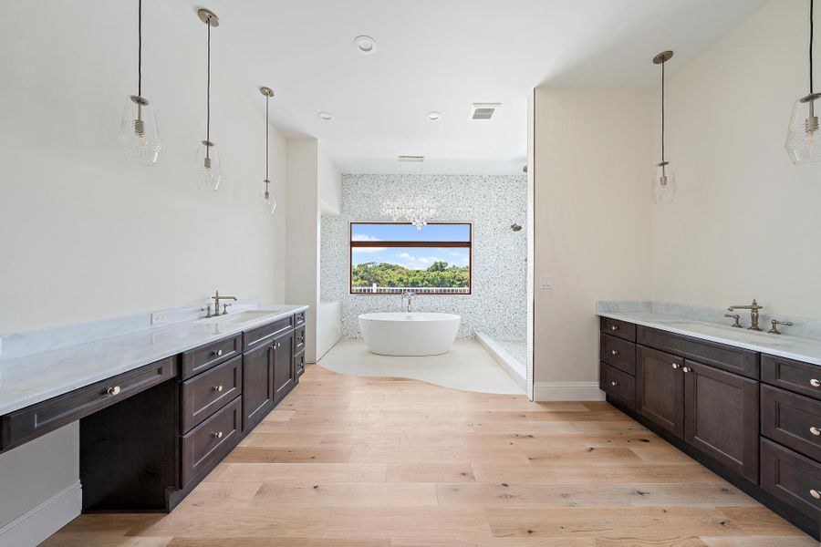 Master Bath