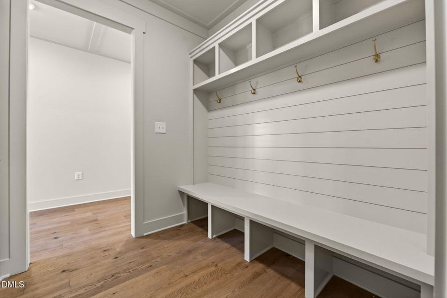 42-web-or-mls-12601 Burgess -42