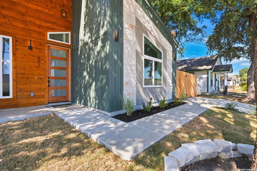 Exterior details and patio area of a home in , San Antonio (Image 27).