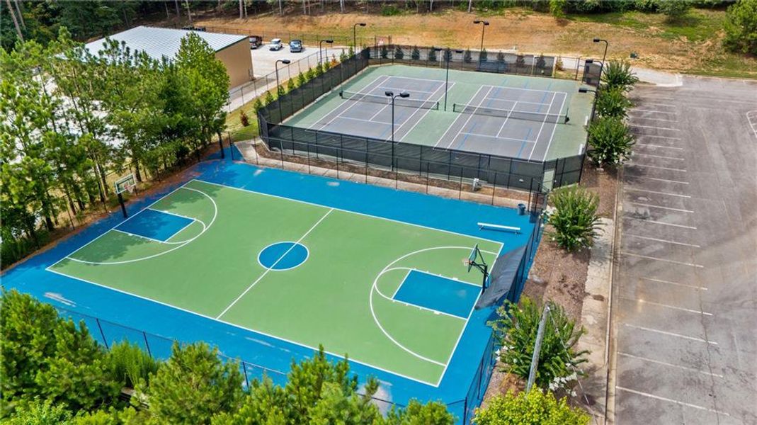 Community amenities in Aberdeen, Hoschton (Image 15).