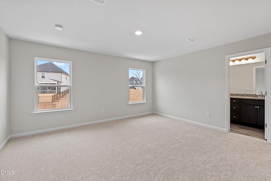 25-1395 Hasse Ave _0381 25-1395 Hasse Ave _0381