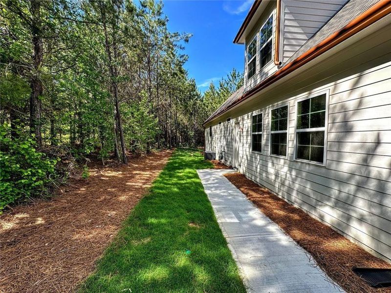 Exterior details and patio area of a home in , Temple (Image 40).