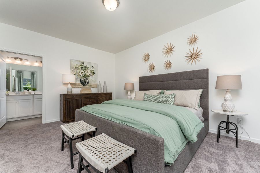 SAMPLE pics of a model home. Colors/features vary per listing.
