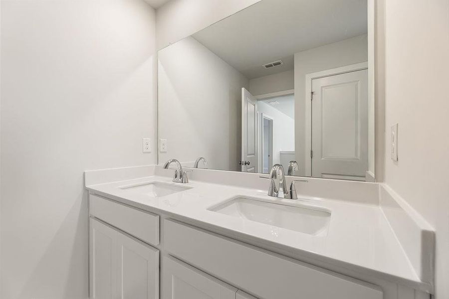 Close-up of interior finishes inside a home in The Estates at Gainesville Township, Gainesville (Image 8).