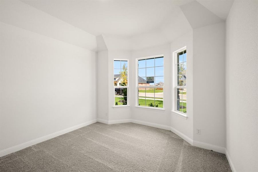 2_121 Grey wolf- Bedroom-1