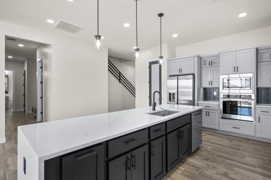 Furnished interior view inside a new home in Verdancia, El Paso (Image 13).