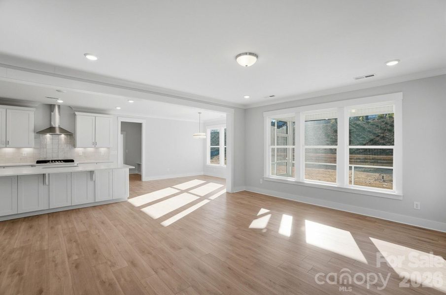Spacious, unfurnished interior of a new home in Rone Creek, Waxhaw (Image 45).