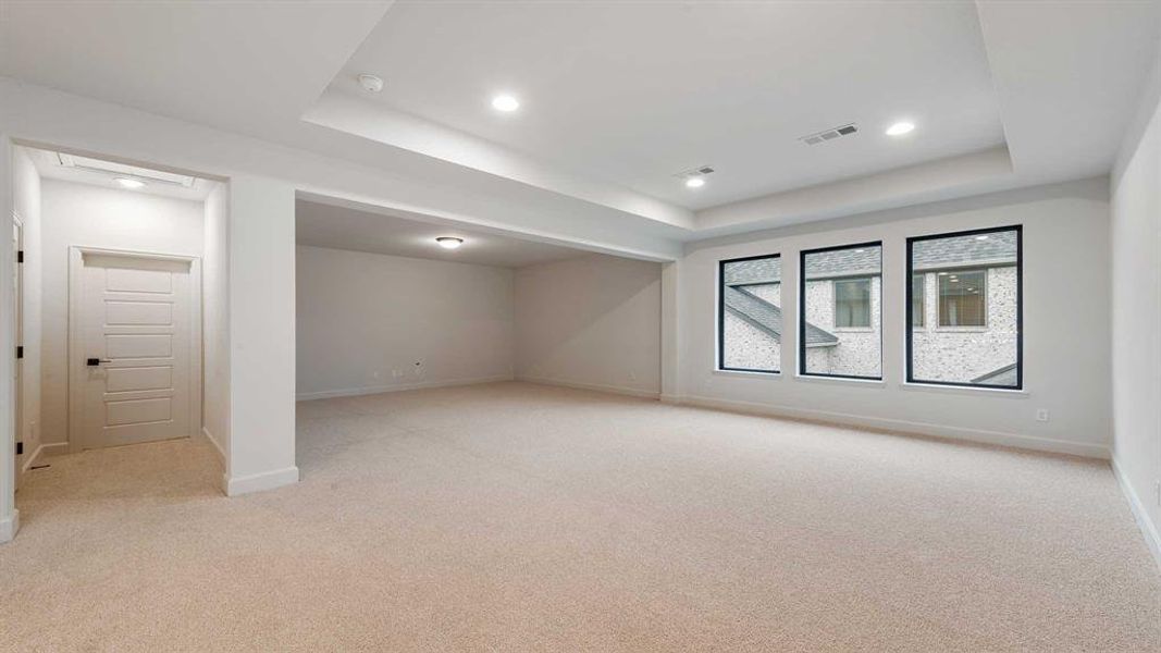 Spacious, unfurnished interior of a new home in Terraces, Rockwall (Image 18). Spacious, unfurnished interior of a new home in Terraces, Rockwall (Image 18).