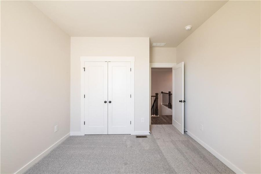 Spacious, unfurnished interior of a new home in Cambridge at Steels Bridge, Canton (Image 30).