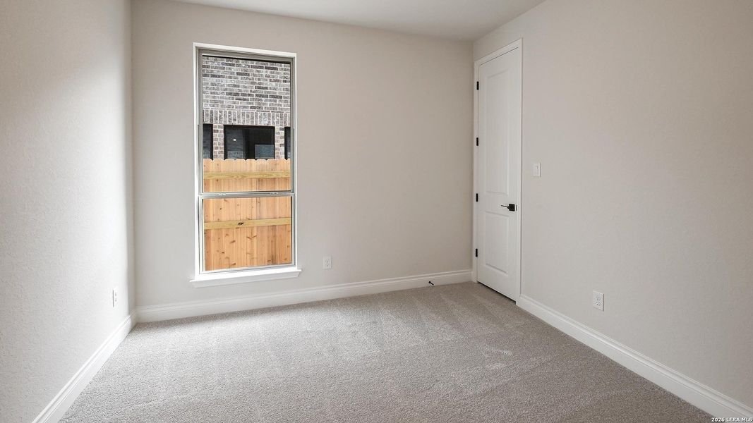 Spacious, unfurnished interior of a new home in Legacy at Lake Dunlap, New Braunfels (Image 21).