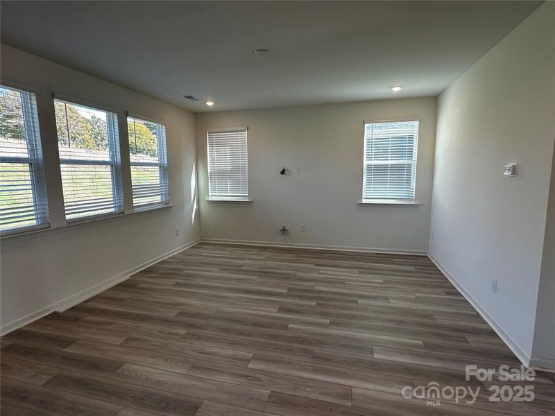 Open floor plan to family room
