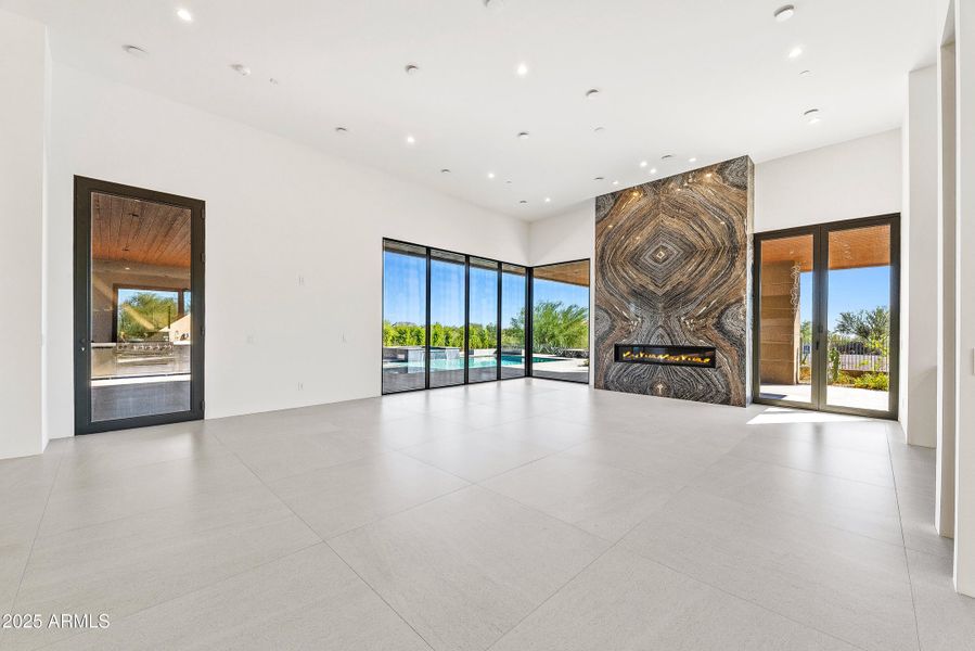 037_e_celestial-11_323