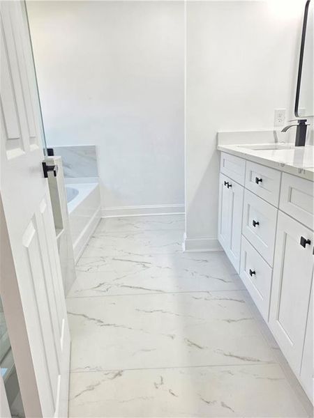 Spacious, unfurnished interior of a new home in , Austell (Image 24).