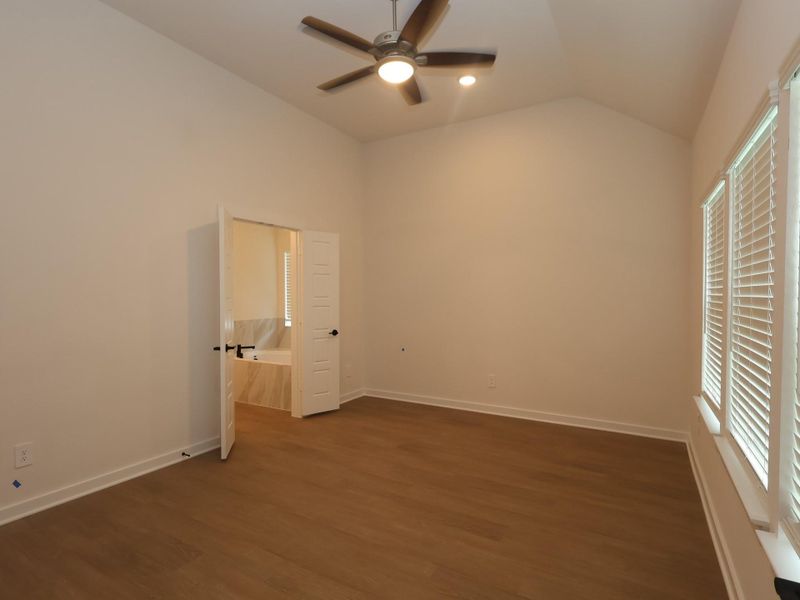 Spacious, unfurnished interior of a new home in Lone Star Landing, Montgomery (Image 15). Spacious, unfurnished interior of a new home in Lone Star Landing, Montgomery (Image 15).