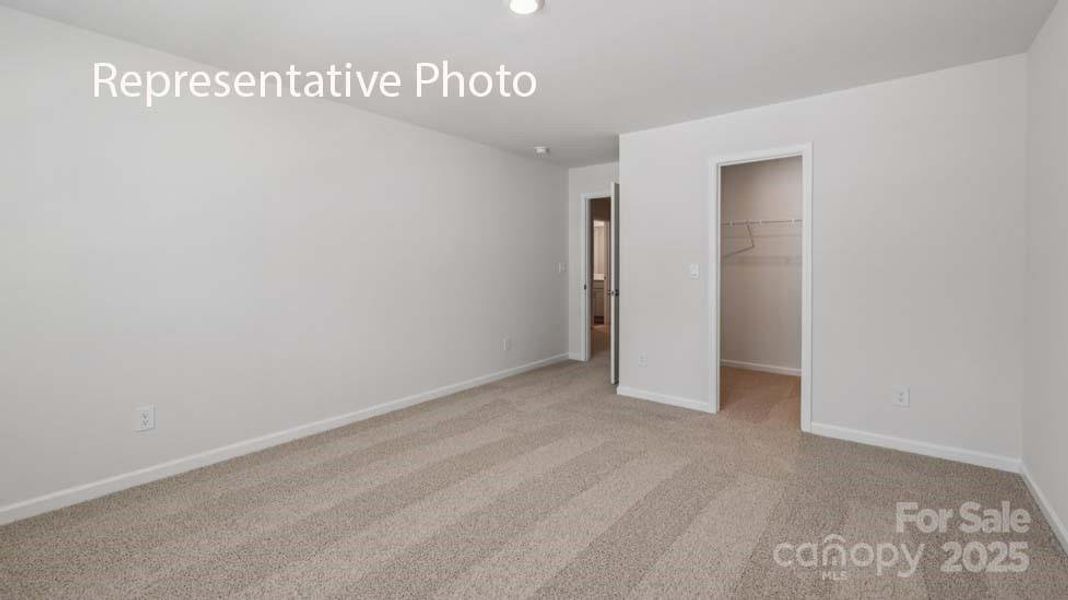 Spacious, unfurnished interior of a new home in Nolen Farm, Gastonia (Image 29).