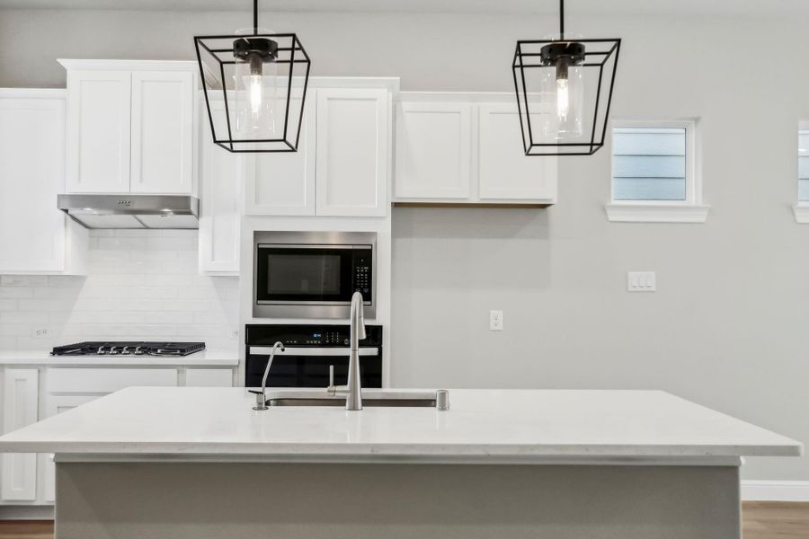 Photos are not of the actual home, but are photos of the builder home with same floorplan