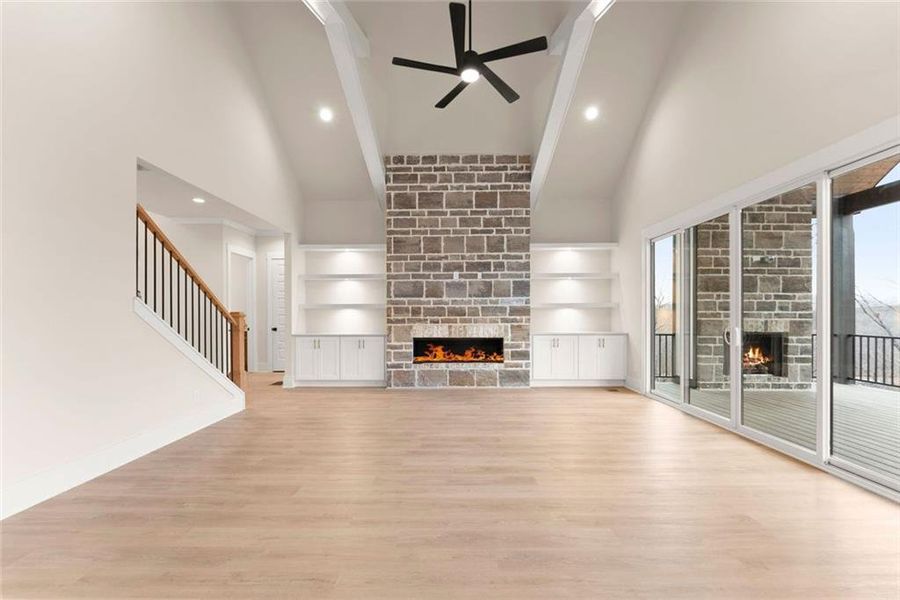 Spacious, unfurnished interior of a new home in , Gainesville (Image 75).