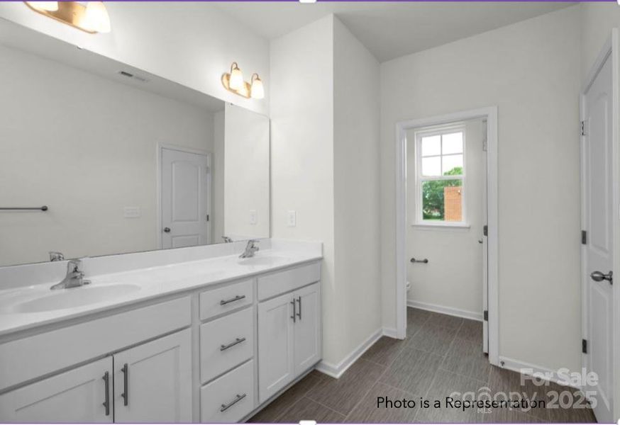 Sierra Ridge ChathamPrimary Bath