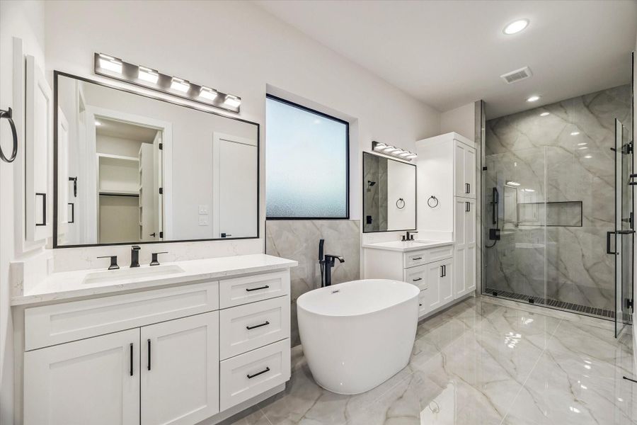 Furnished interior view inside a new home in , Sugar Land (Image 33).