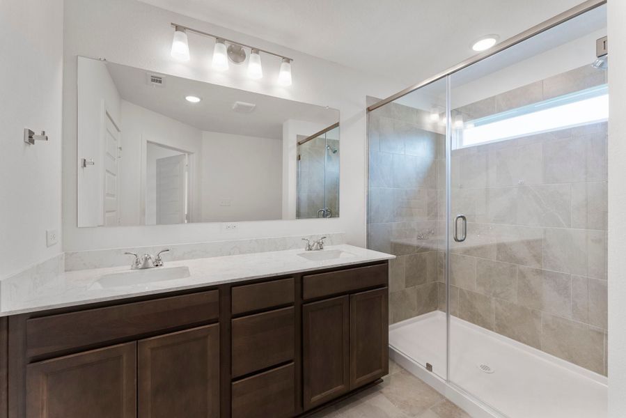 Furnished interior view inside a new home in Pecan Grove, Navasota (Image 4).