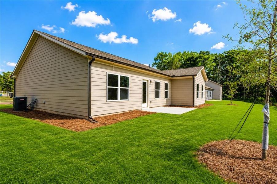 Exterior details and patio area of a home in , Lawrenceville (Image 3).