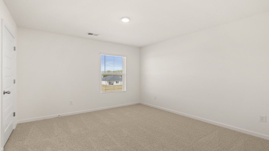 Spacious, unfurnished interior of a new home in Twin Lakes, Hoschton (Image 36).