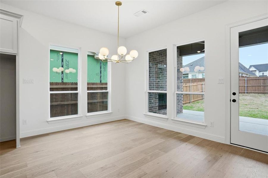 Spacious, unfurnished interior of a new home in , Aledo (Image 14).