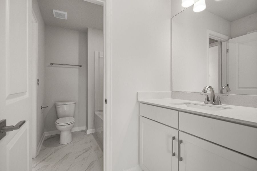 4br New Home in Seneca, SC.  - Slide 22