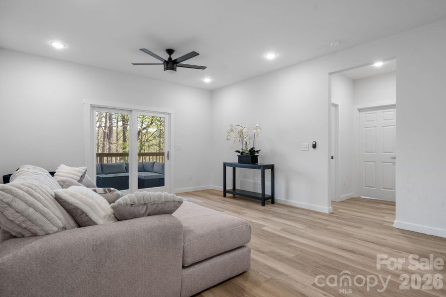 Furnished interior view inside a new home in , Hickory (Image 7).