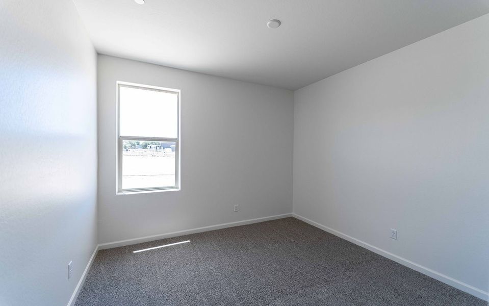 Spacious, unfurnished interior of a new home in Heritage Pointe, Chino Valley (Image 18). Spacious, unfurnished interior of a new home in Heritage Pointe, Chino Valley (Image 18).
