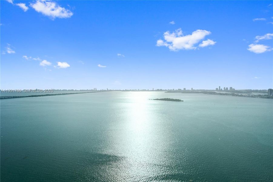 Natural landscape and outdoor views near Aria Reserve in Miami (Image 79).