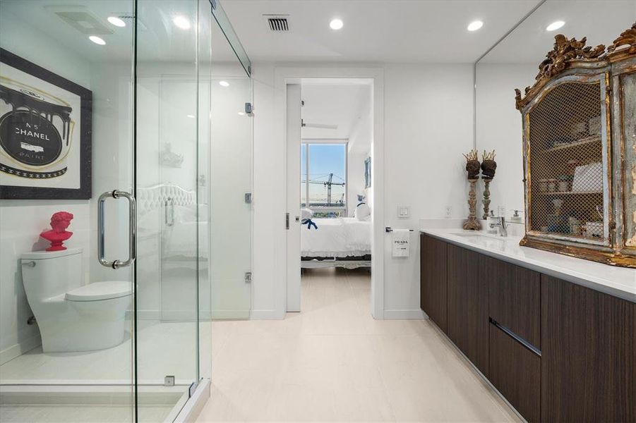 Furnished interior view inside a new home in , Sarasota (Image 12).