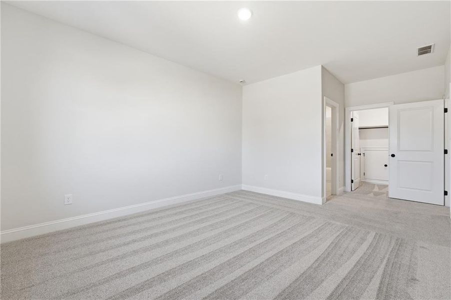 Spacious, unfurnished interior of a new home in , Rydal (Image 26).