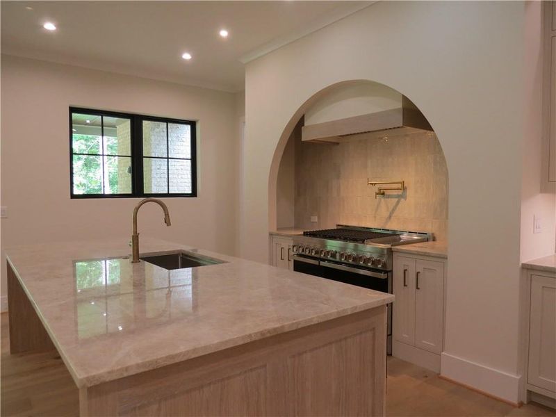 Furnished interior view inside a new home in , Acworth (Image 6).