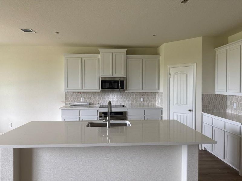Furnished interior view inside a new home in Covenant Springs, Springtown (Image 7).