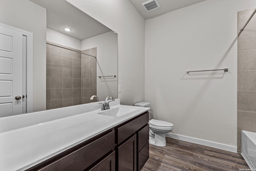 Furnished interior view inside a new home in Park Place, New Braunfels (Image 4).
