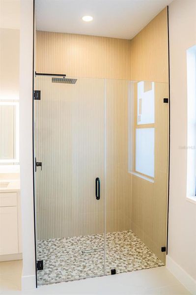 Image 27 of a home in .