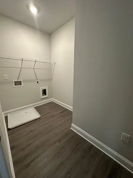 Spacious, unfurnished interior of a new home in Mirror Lake at South Harbour, Villa Rica (Image 21). Spacious, unfurnished interior of a new home in Mirror Lake at South Harbour, Villa Rica (Image 21).