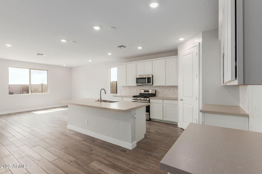 15 Mecklenburg 15 Mecklenburg